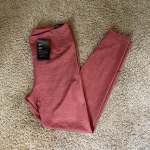 Nike workout leggings